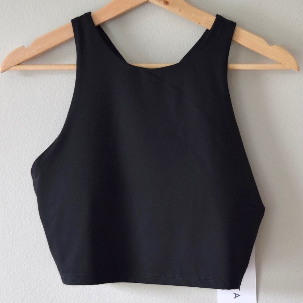 ATHLETA Conscious Crop Bikini Swim Top A-C, Black Size Small NWT $59 - Picture 3 of 11